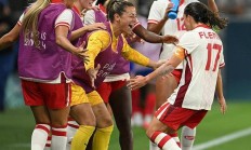 米兰体育在线登录-加拿大队在国际足球赛事中获得意外胜利