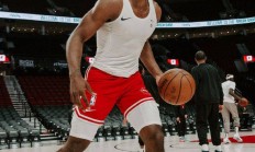 米兰体育竞技-包含快讯：开拓者球星受伤，或将缺席季后赛的词条