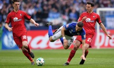 米兰体育入口-多特蒙德主场狂胜，全面压制对手