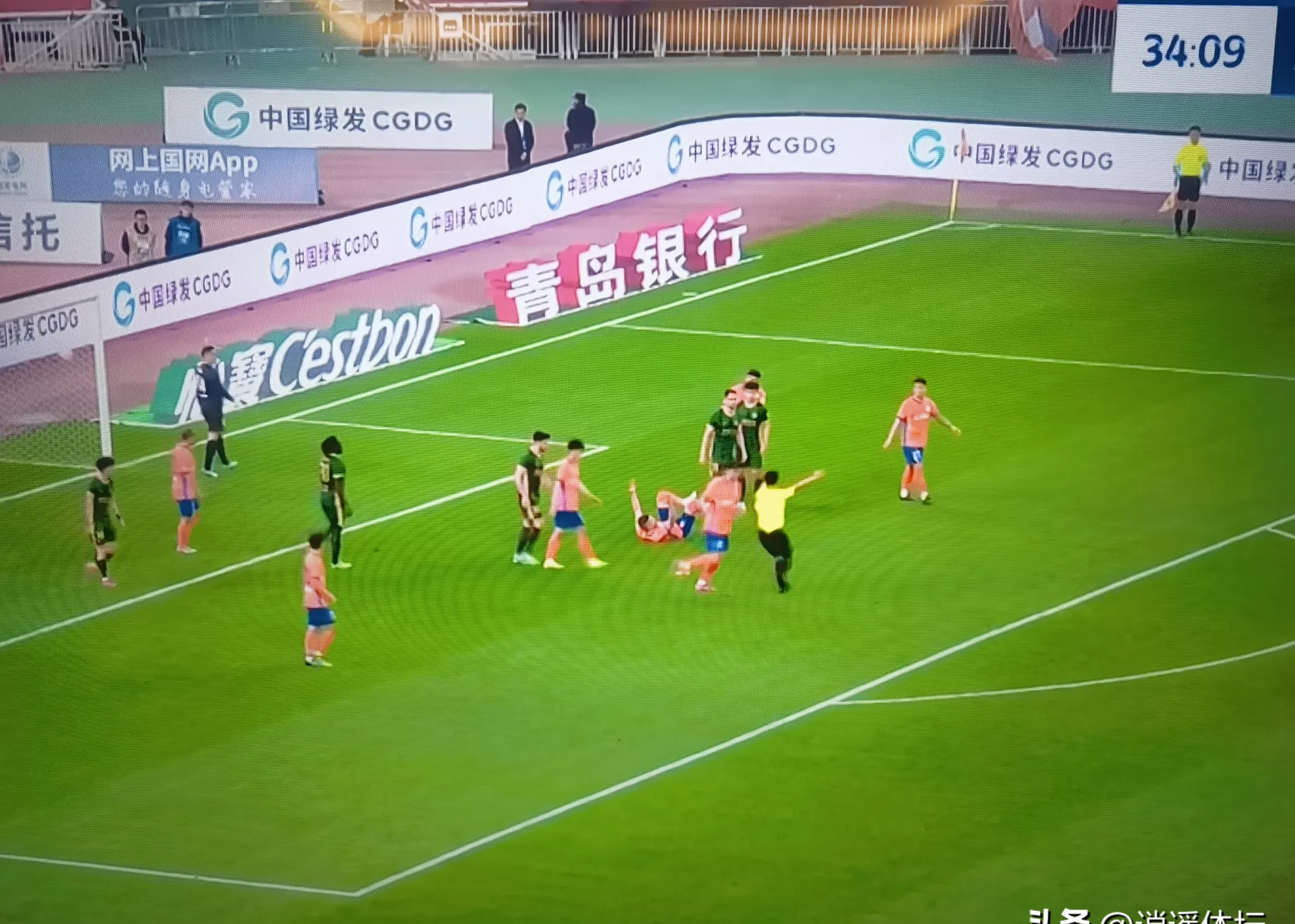 包含鹿岛鹿角防线稳固，力拼布宜诺斯艾利斯独立全力拿分的词条
