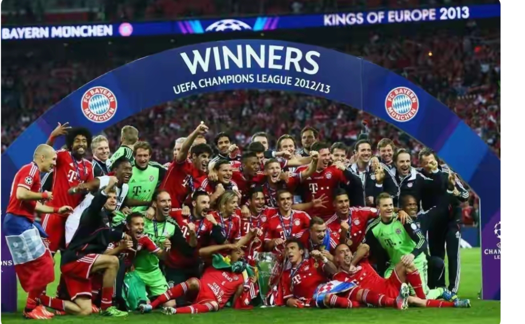 足球巨星展现冠军风范,赛场上再掀热潮的简单介绍 足球巨星展现冠军风范,赛场上再掀热潮的简单介绍