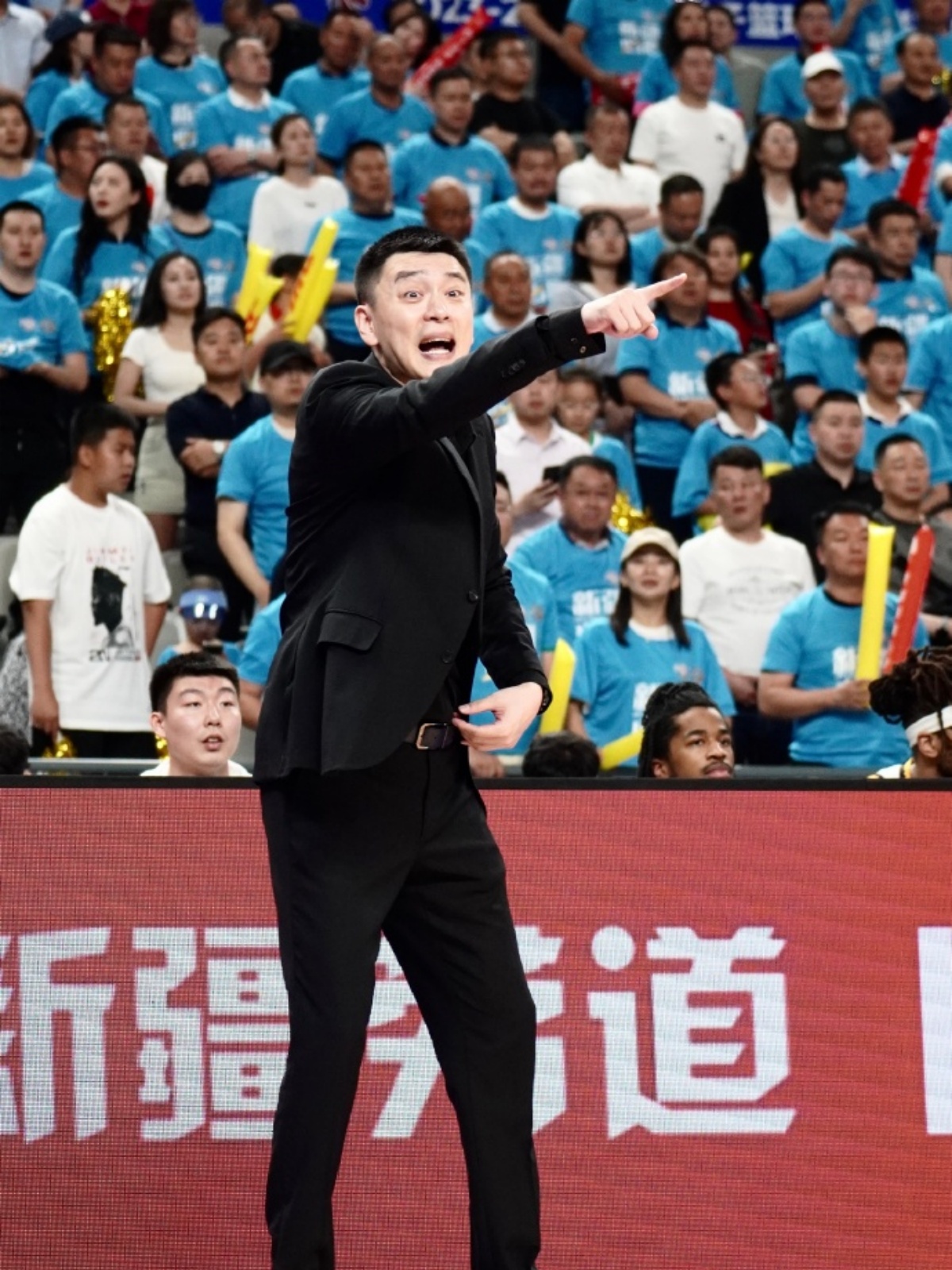 包含体育界翘楚在比赛中展现超凡表现,成为焦点人物的词条 包含体育界翘楚在比赛中展现超凡表现,成为焦点人物的词条