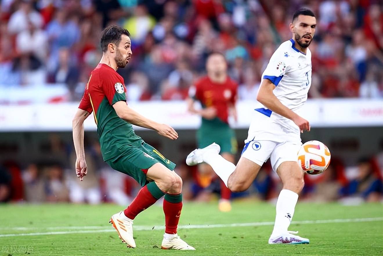 日本队在欧预赛比赛中战胜冰岛队 日本队在欧预赛比赛中战胜冰岛队