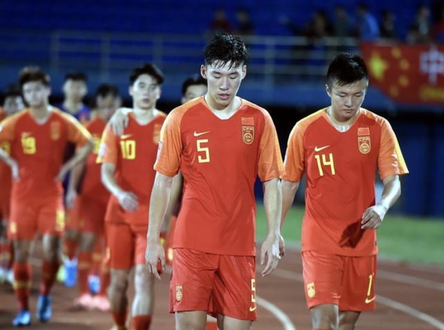 争夺荣誉，球员们为决赛做最后准备