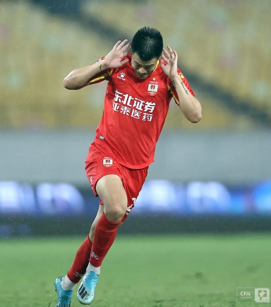 关于新疆亚泰主场惊险获胜,逆转对手的信息 关于新疆亚泰主场惊险获胜,逆转对手的信息