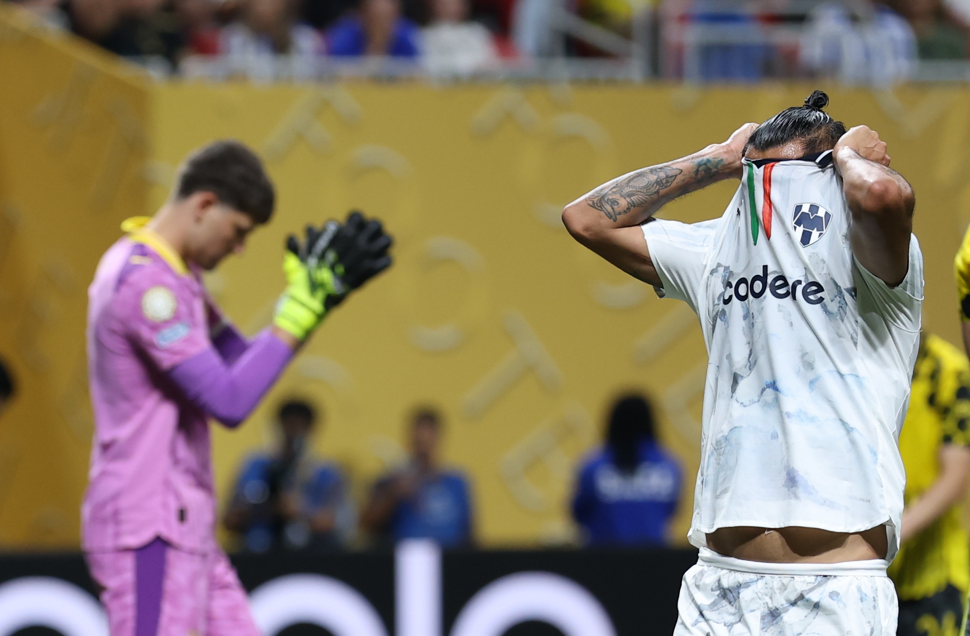 关于多特蒙德在国际赛场上脱颖而出,取得胜利的信息 关于多特蒙德在国际赛场上脱颖而出,取得胜利的信息