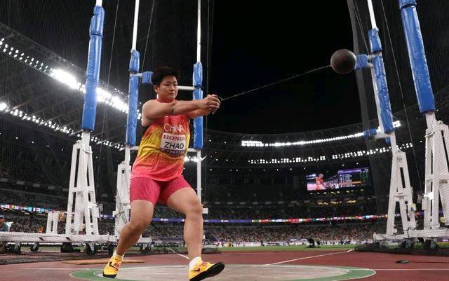 中国选手斩获银牌,为国争光的简单介绍 中国选手斩获银牌,为国争光的简单介绍