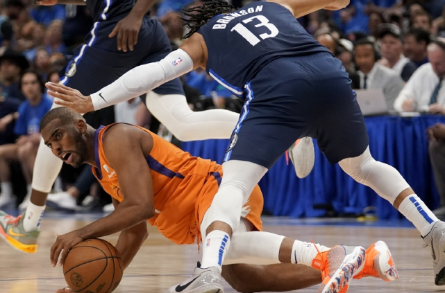 克里斯多夫-奥贝克帕表现不佳遭球迷质疑