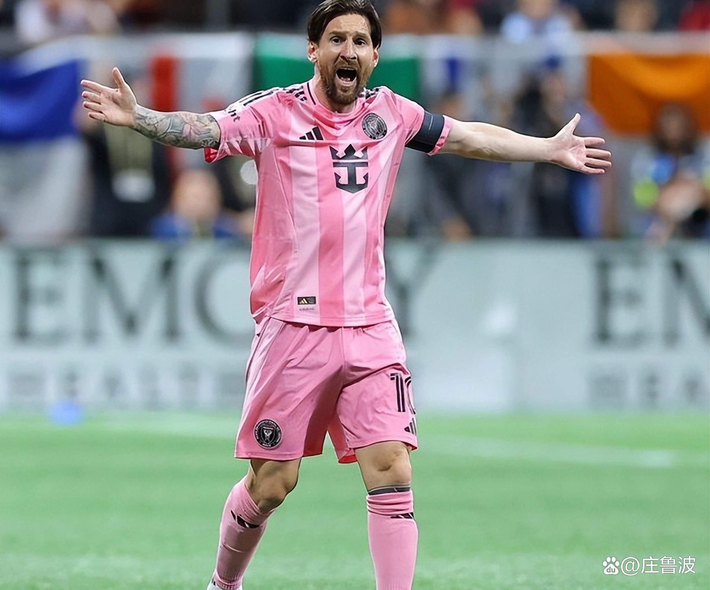 尤文图斯惊险晋级,梅西遭遇厄运的简单介绍 尤文图斯惊险晋级,梅西遭遇厄运的简单介绍