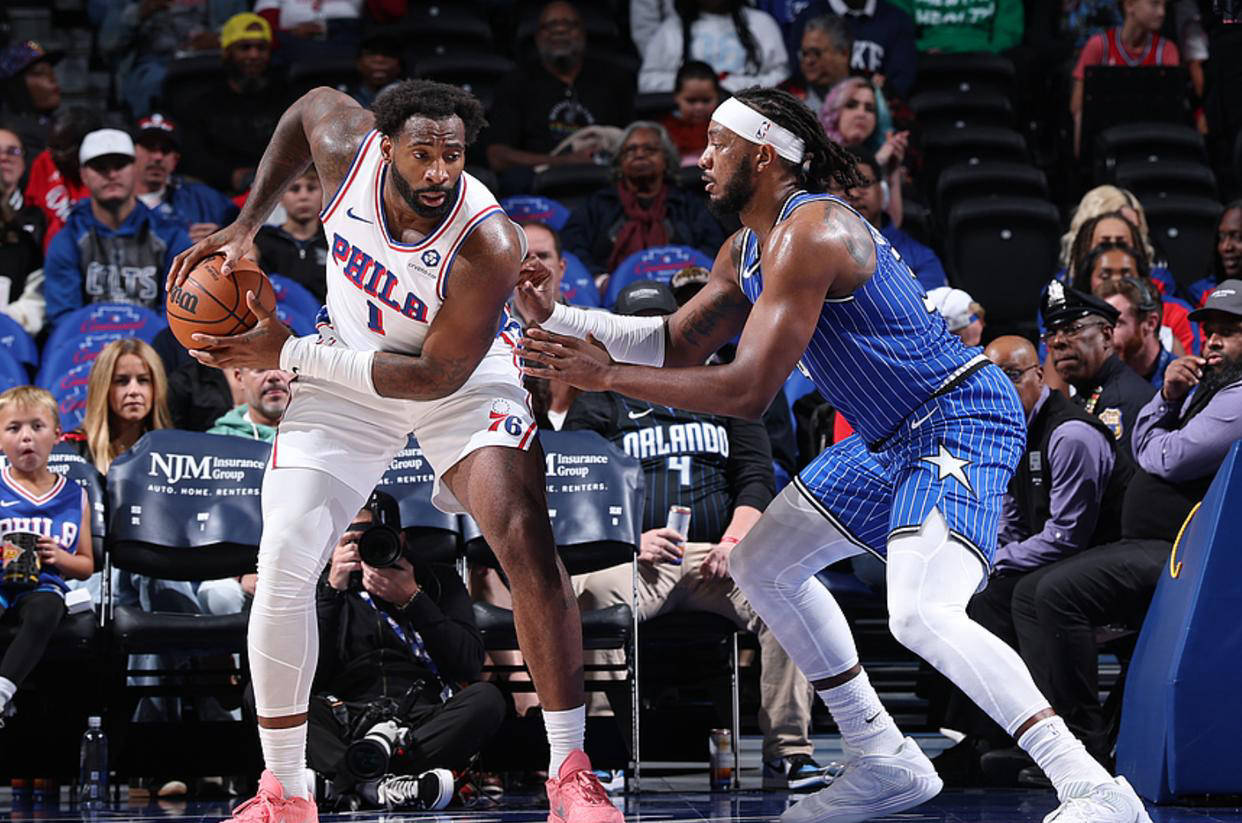 76人全华班出战,惨败于犹他爵士的简单介绍 76人全华班出战,惨败于犹他爵士的简单介绍