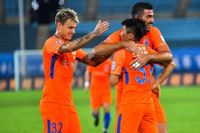 山东鲁能主场失利,遭遇连败 山东鲁能主场失利,遭遇连败