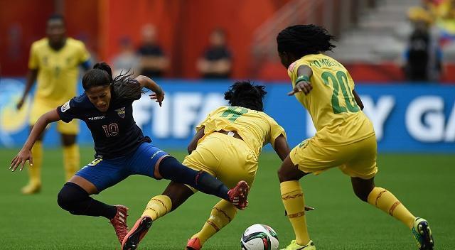 关于巴塞罗那千钧一发晋级，形势岌岌可危的信息